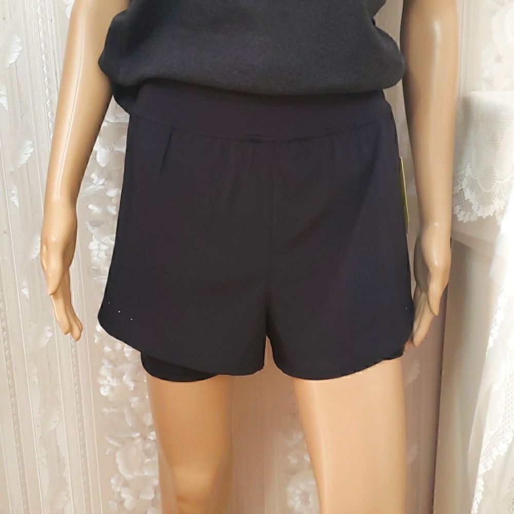 All in Motion High Rise Shorts NWT